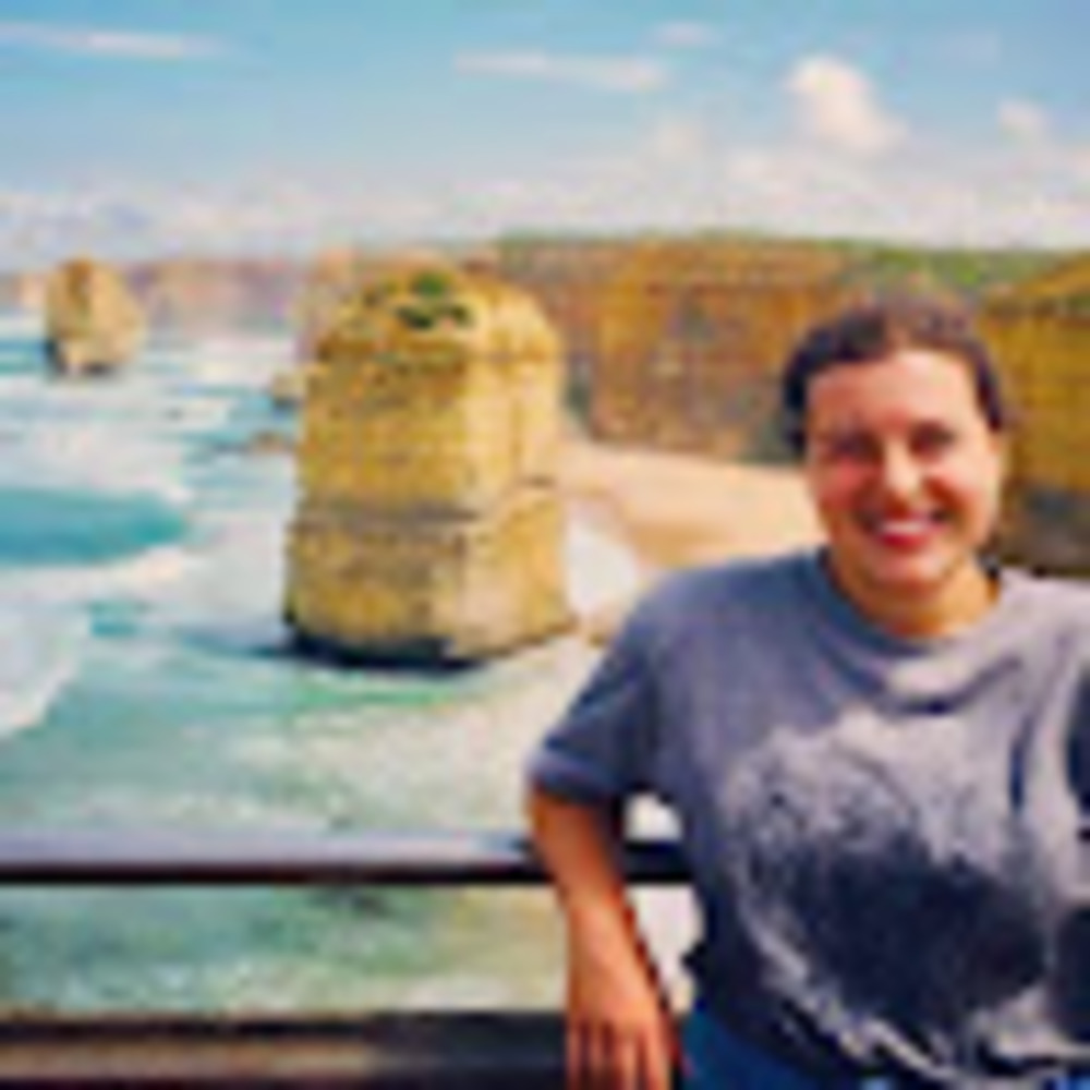 Meet your Posher, Emily